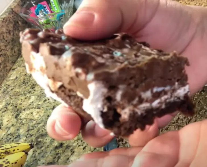 brownie-bomb-bars-1k-recipes
