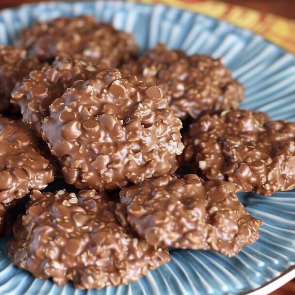Get the secret to perfect No Bake Chocolate Cookies that taste just like Grandma's - easy, quick, and utterly delicious.