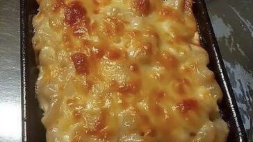 Relive your cherished family memories with this perfect creamy baked macaroni and cheese recipe